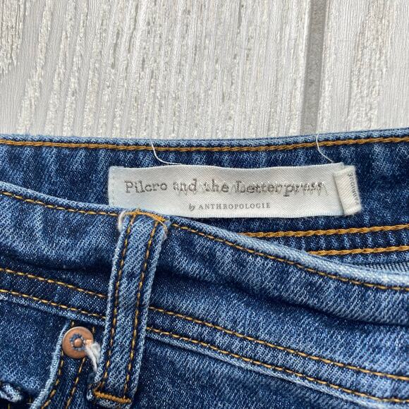 Pilcro Anthropologie Blue Denim Boho Embroidered Hem Crop Jeans Size 27 - Picture 3 of 12